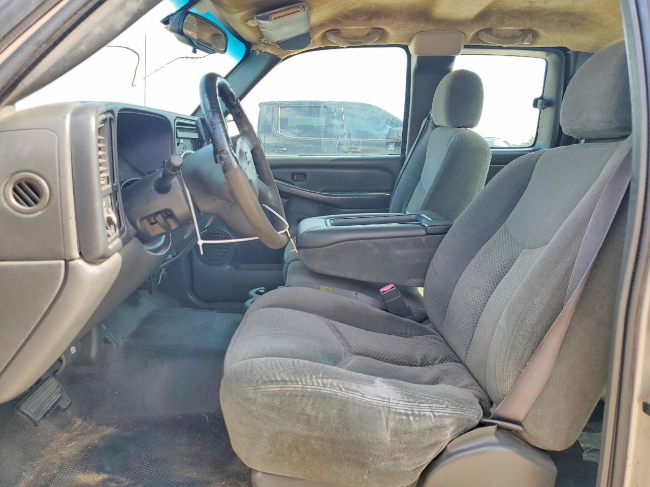 2004 CHEVROLET SILVERADO
