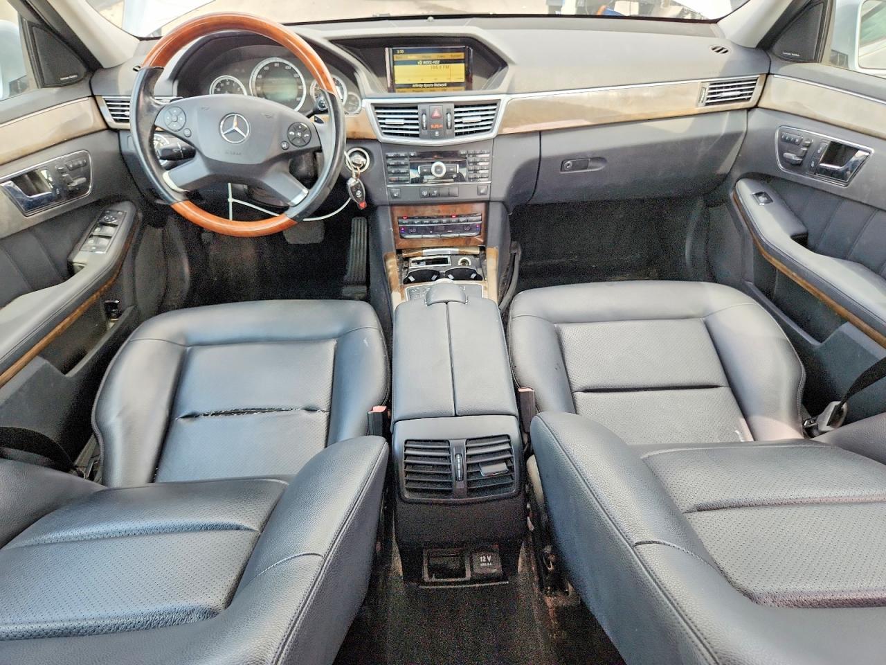2010 MERCEDES-BENZ E-CLASS