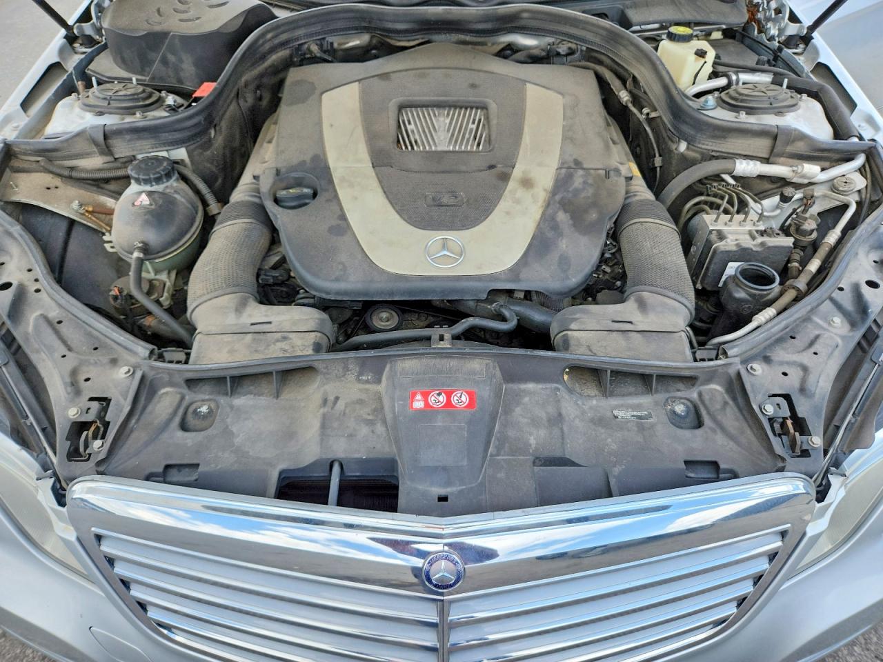 2010 MERCEDES-BENZ E-CLASS