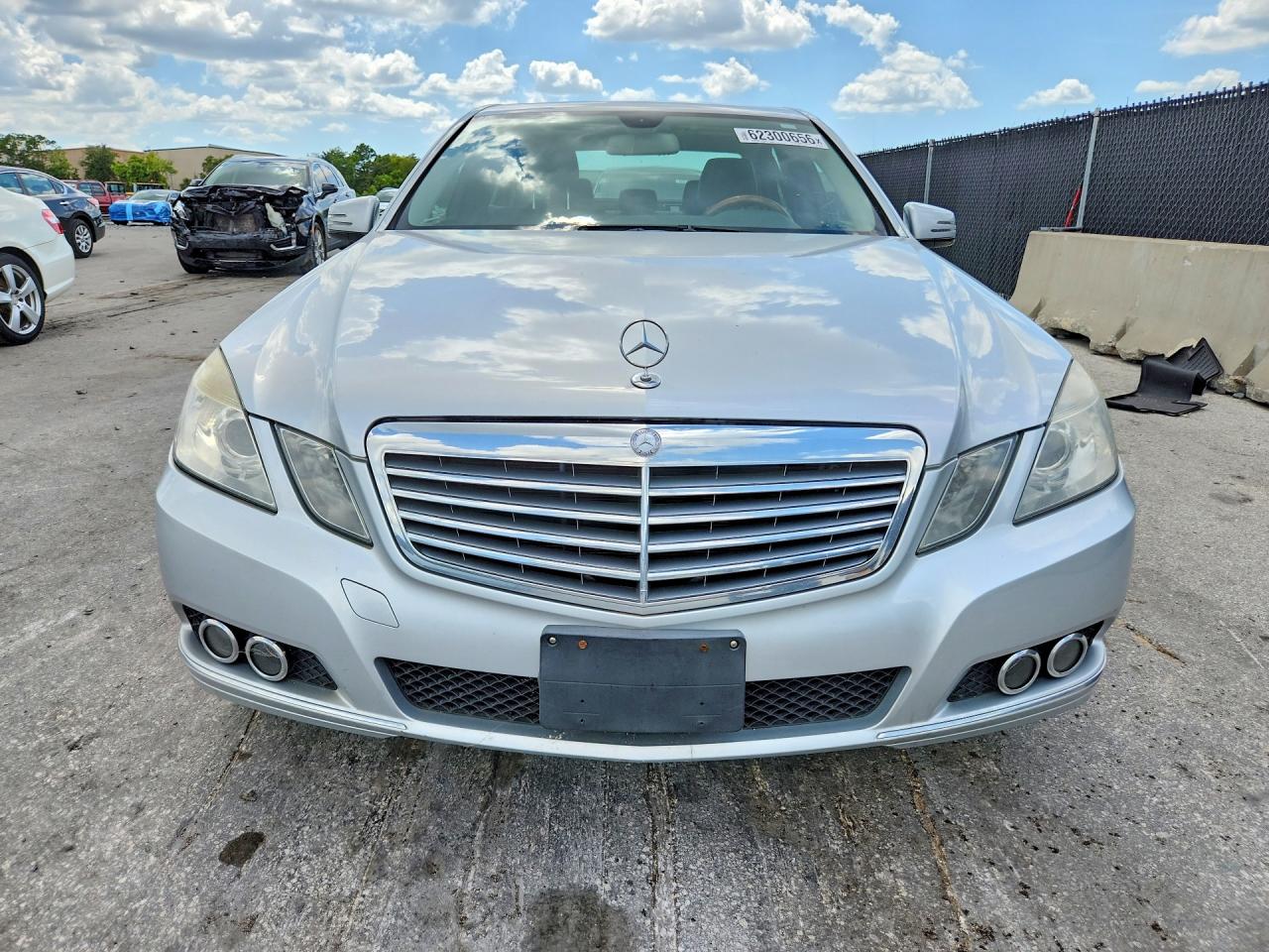 2010 MERCEDES-BENZ E-CLASS