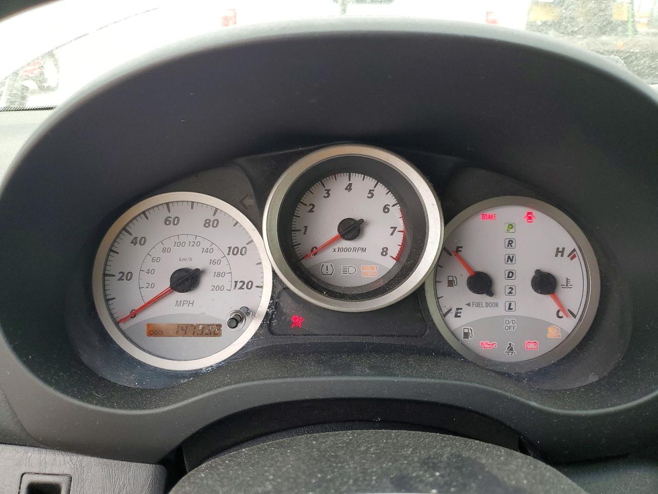 2004 TOYOTA RAV4