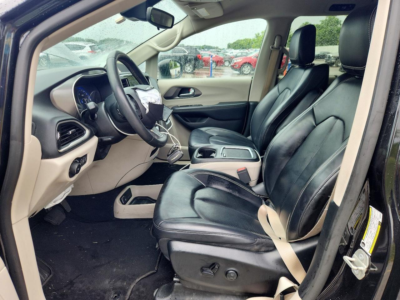 2023 CHRYSLER PACIFICA
