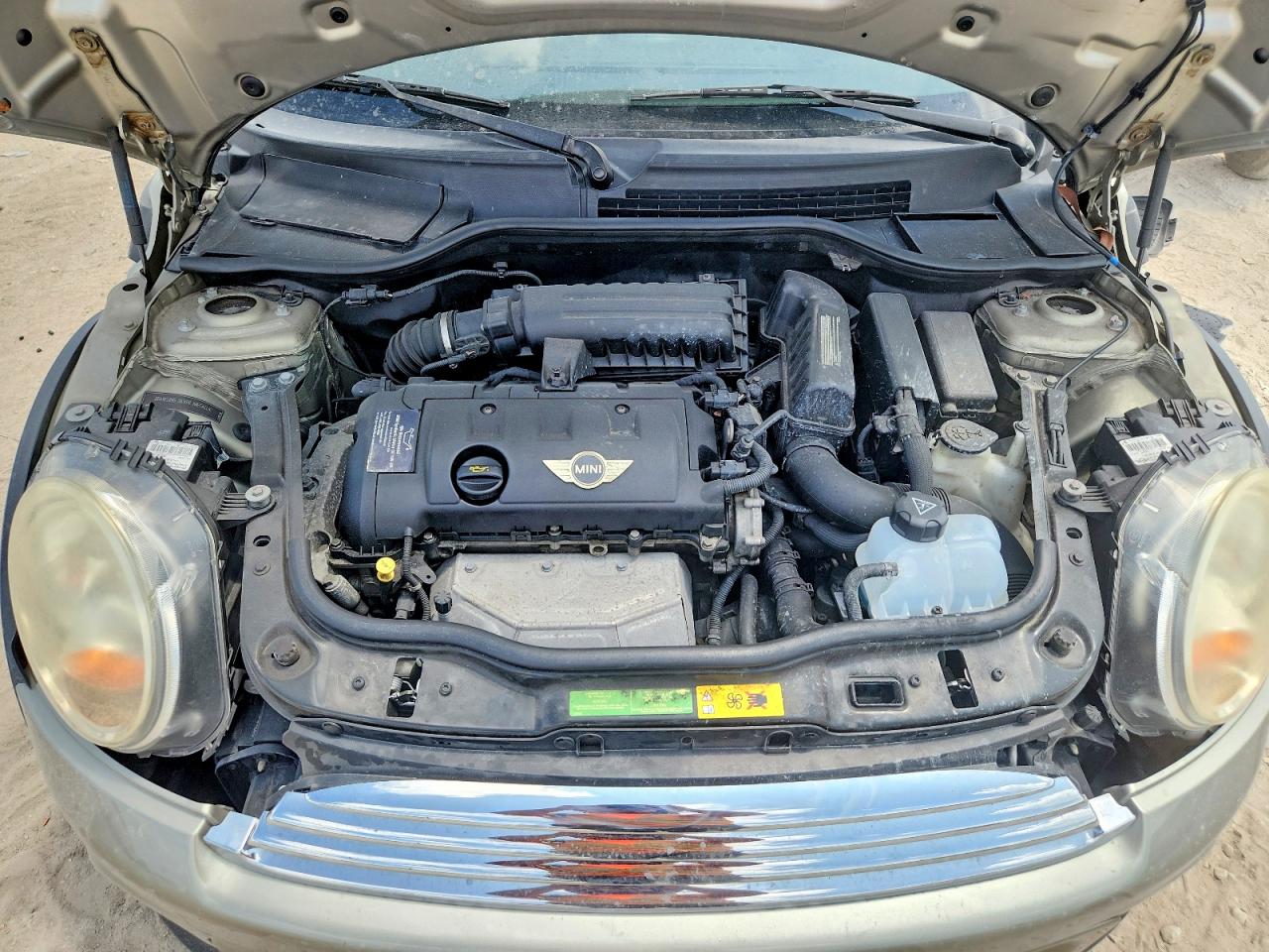 2011 MINI COOPER
