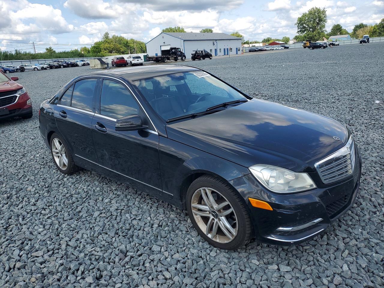 2012 MERCEDES-BENZ C-CLASS