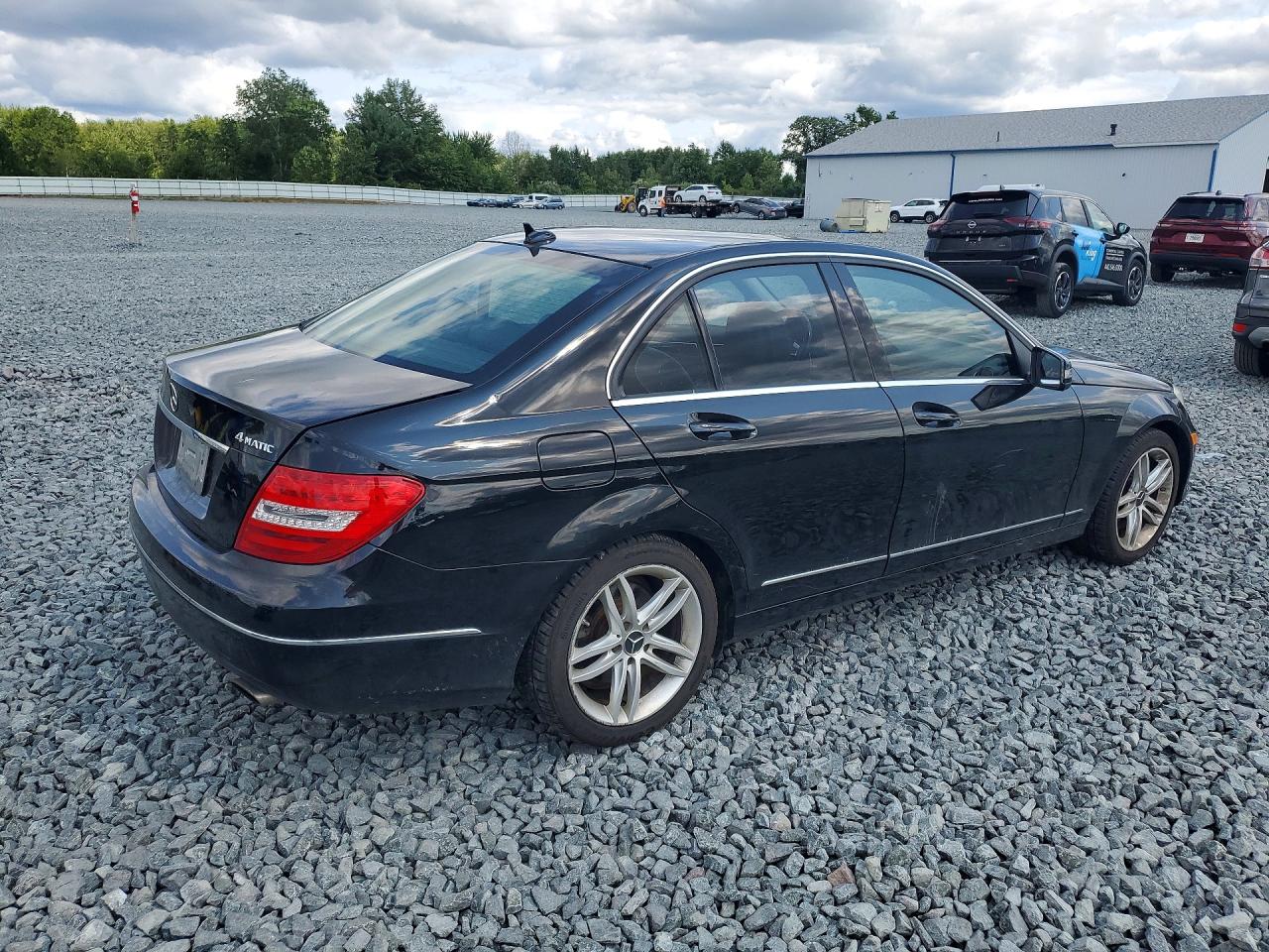 2012 MERCEDES-BENZ C-CLASS