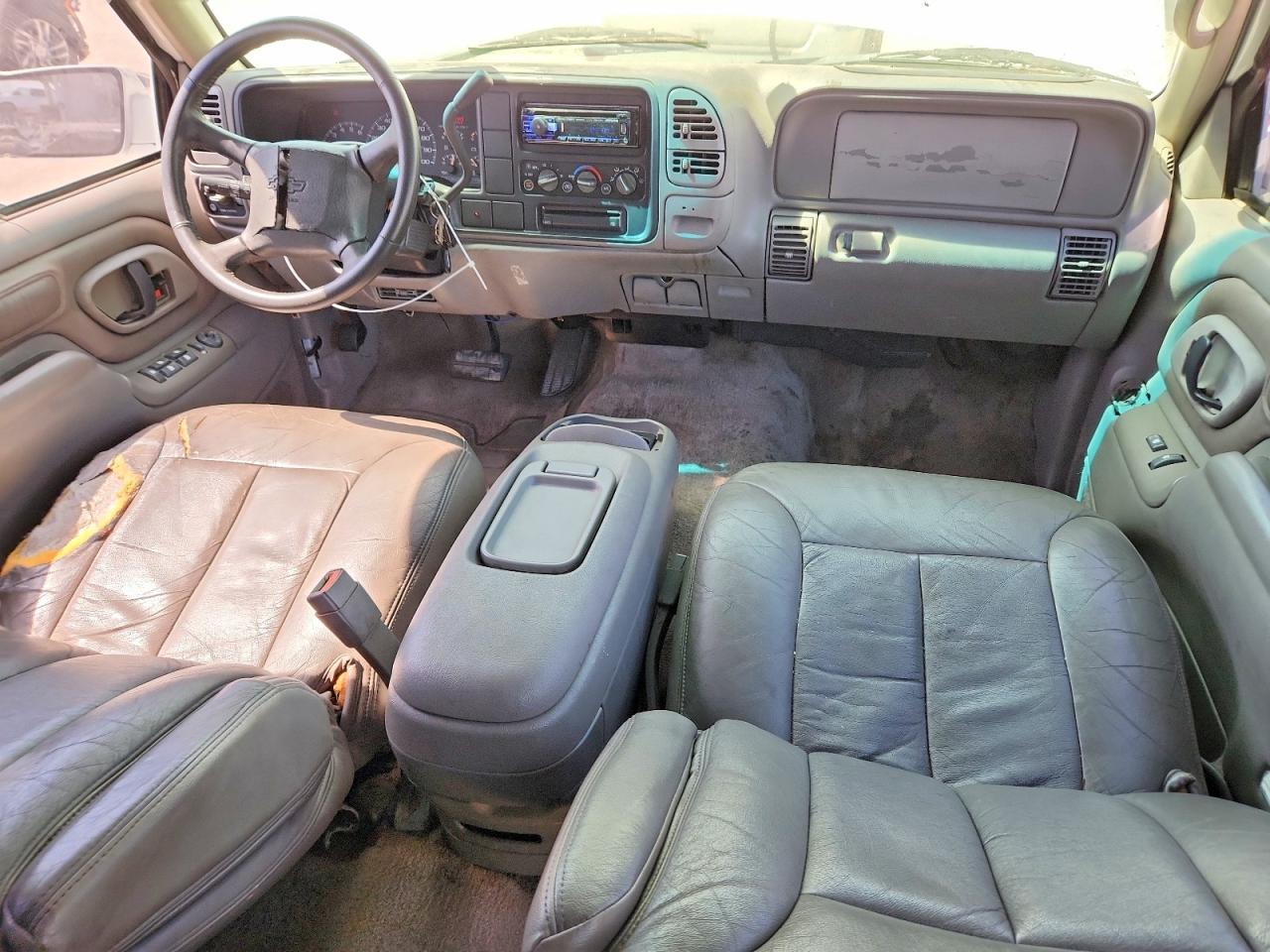 1999 CHEVROLET SUBURBAN