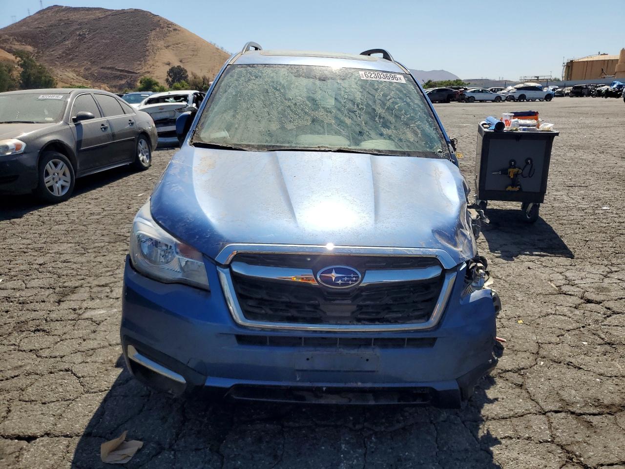 2018 SUBARU FORESTER