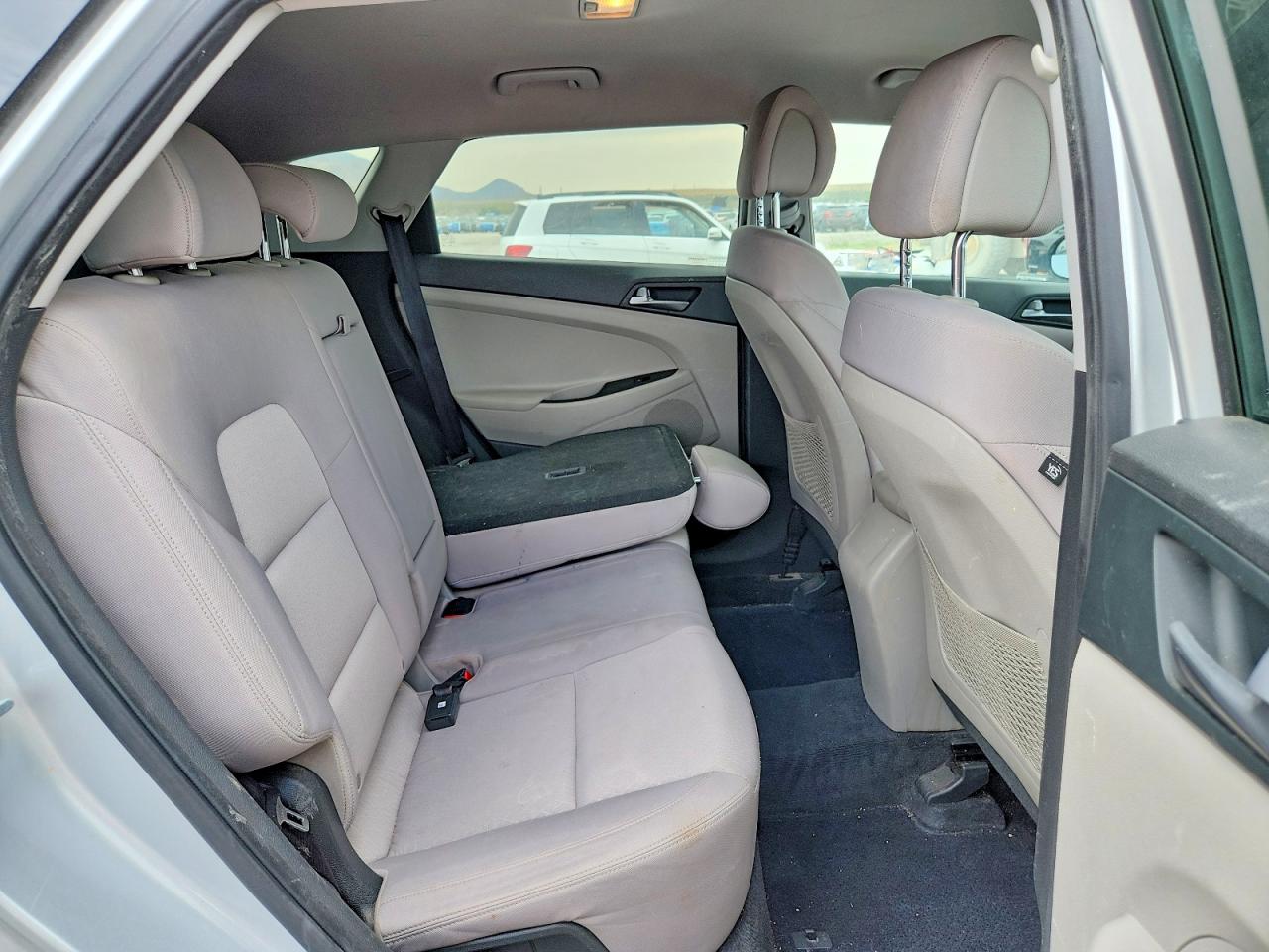 2017 HYUNDAI TUCSON