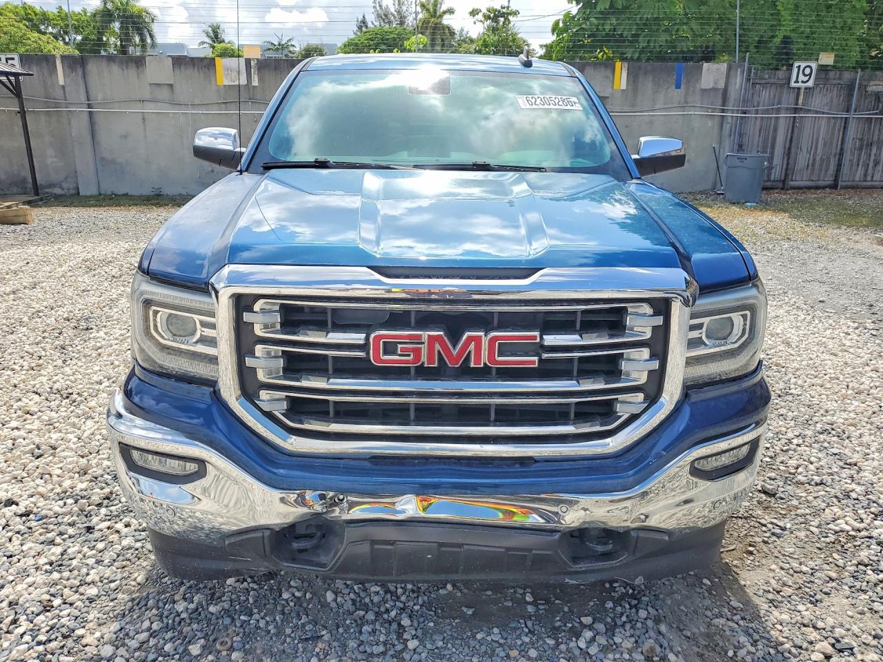 2018 GMC SIERRA