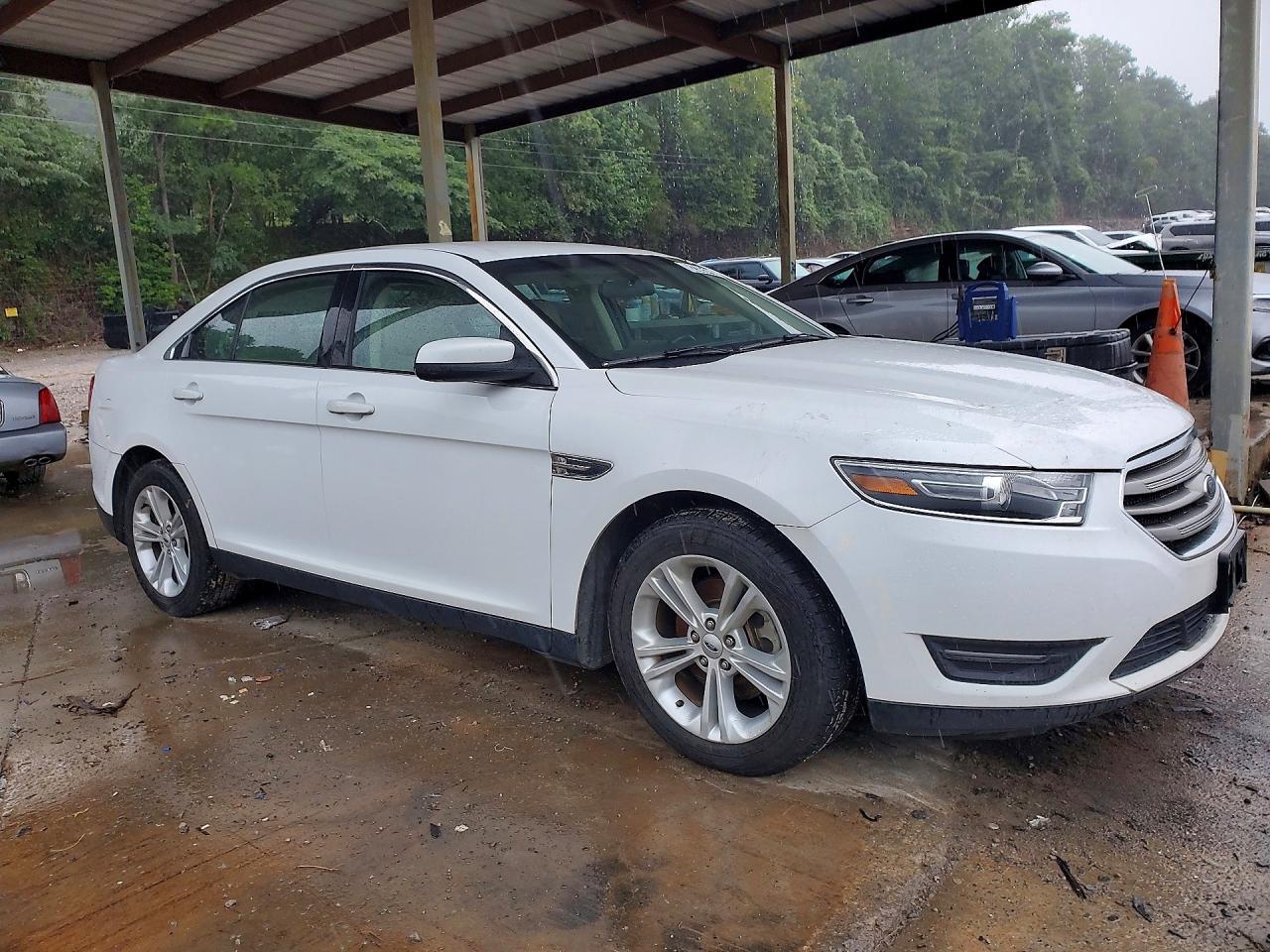 2019 FORD TAURUS