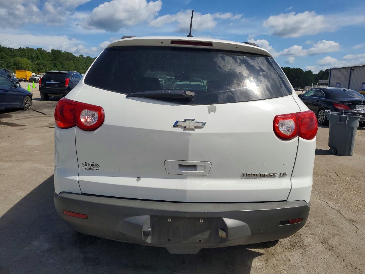 2010 CHEVROLET TRAVERSE