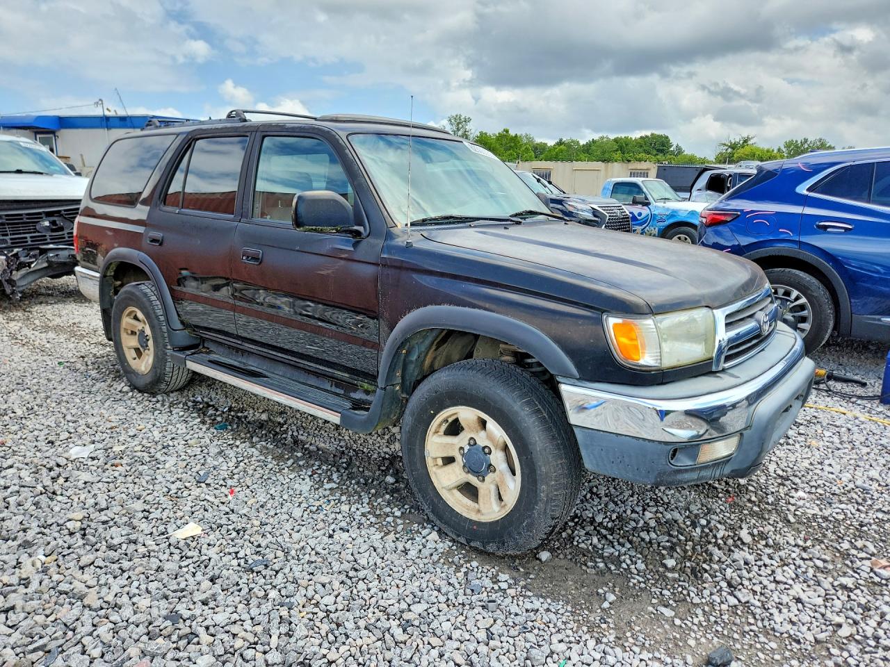 2000 TOYOTA 4RUNNER