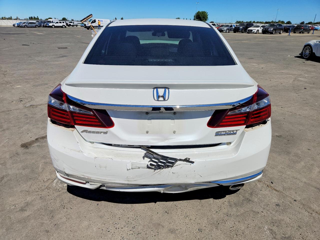 2017 HONDA ACCORD