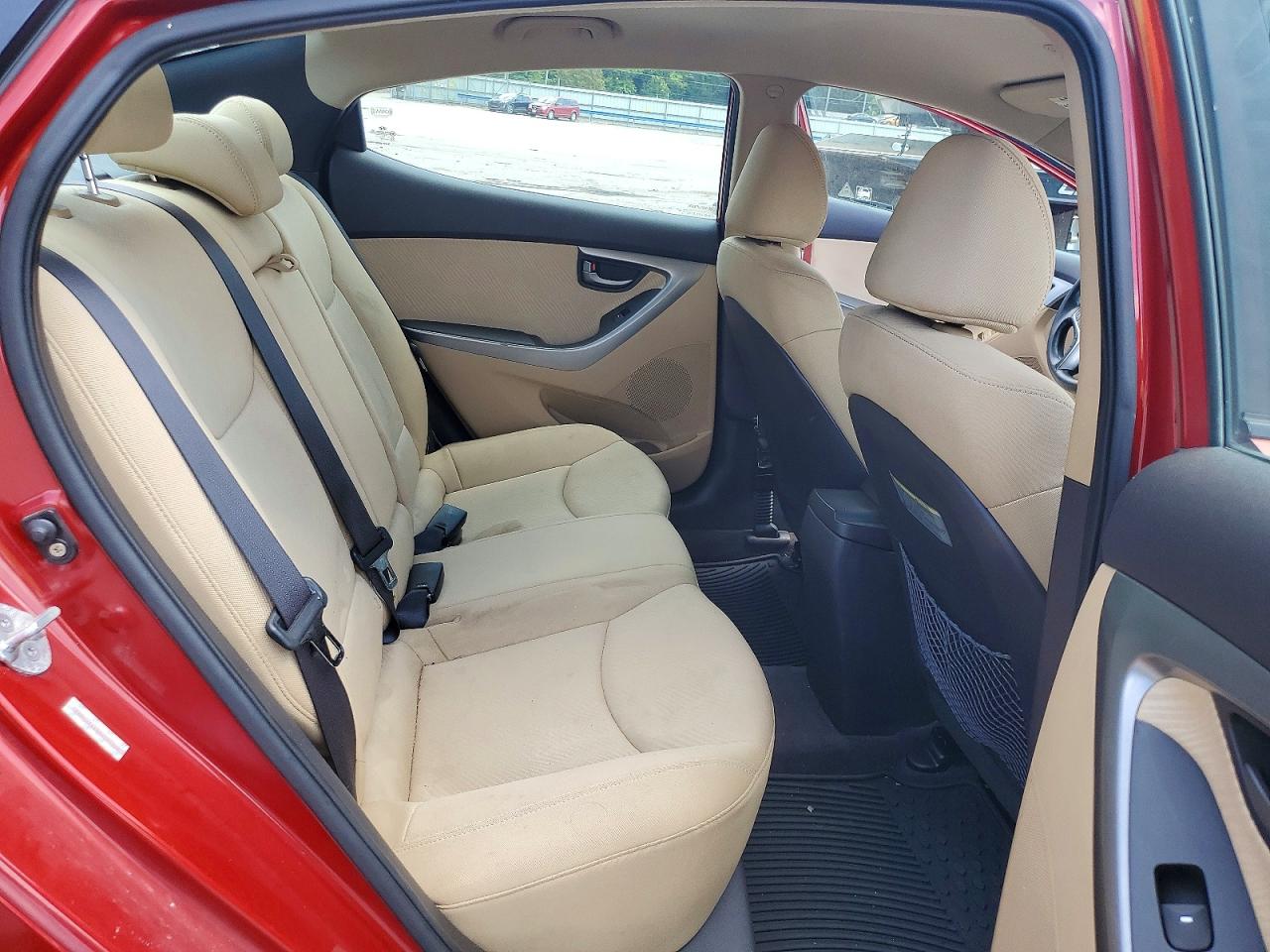 2011 HYUNDAI ELANTRA