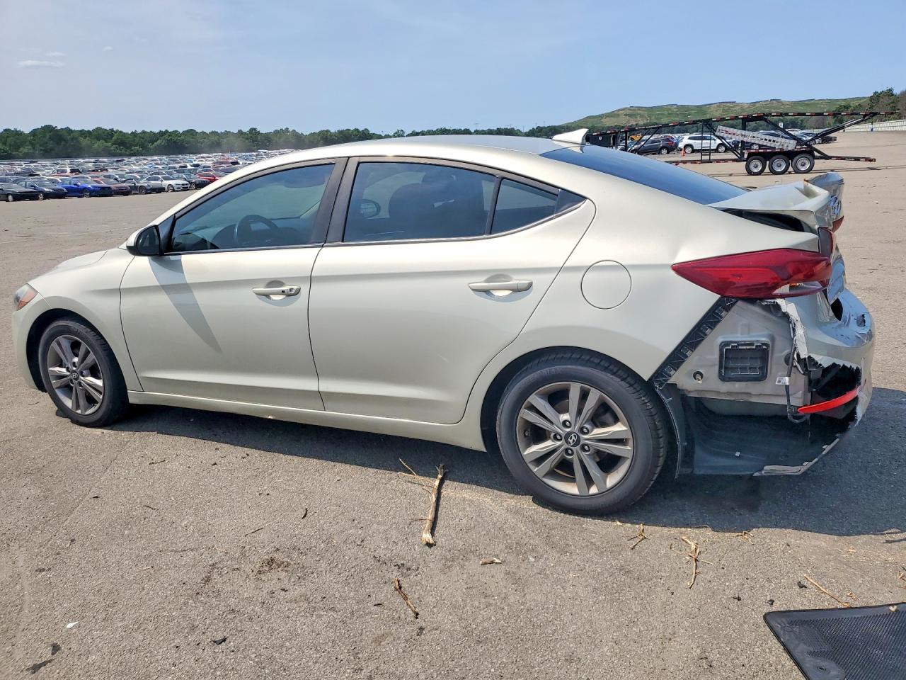 2018 HYUNDAI ELANTRA