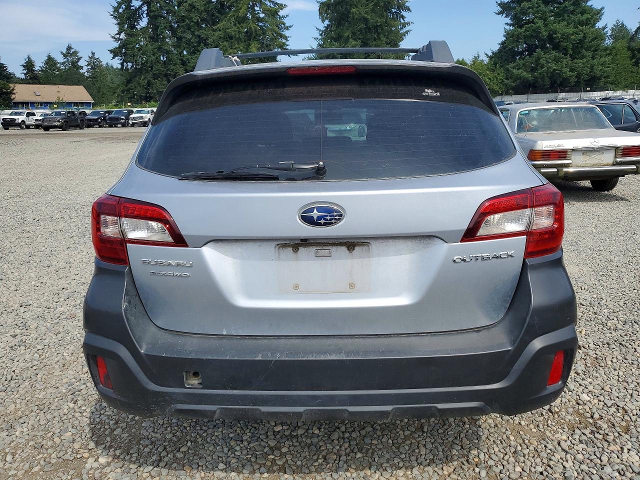 2018 SUBARU OUTBACK