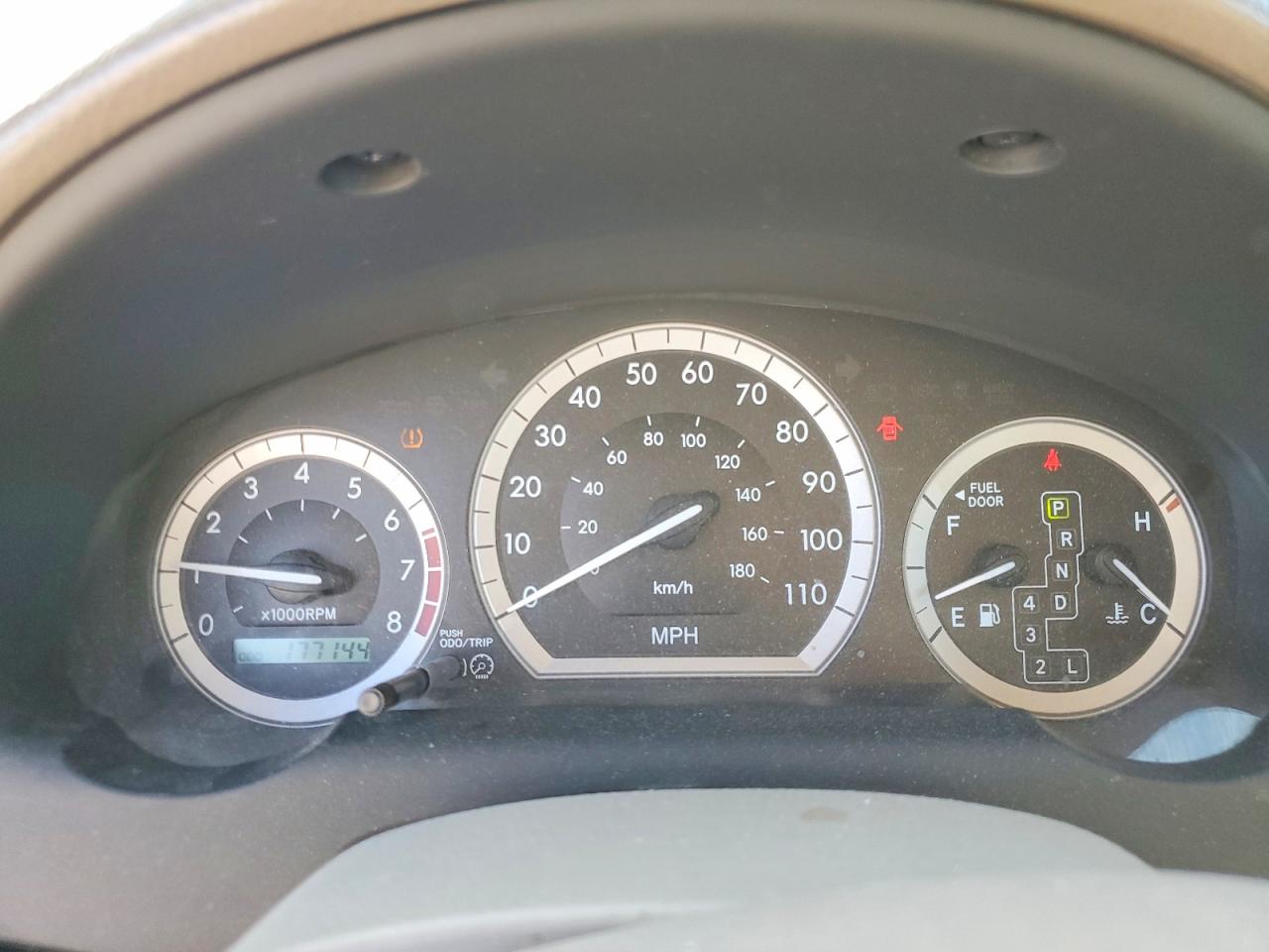 2009 TOYOTA SIENNA