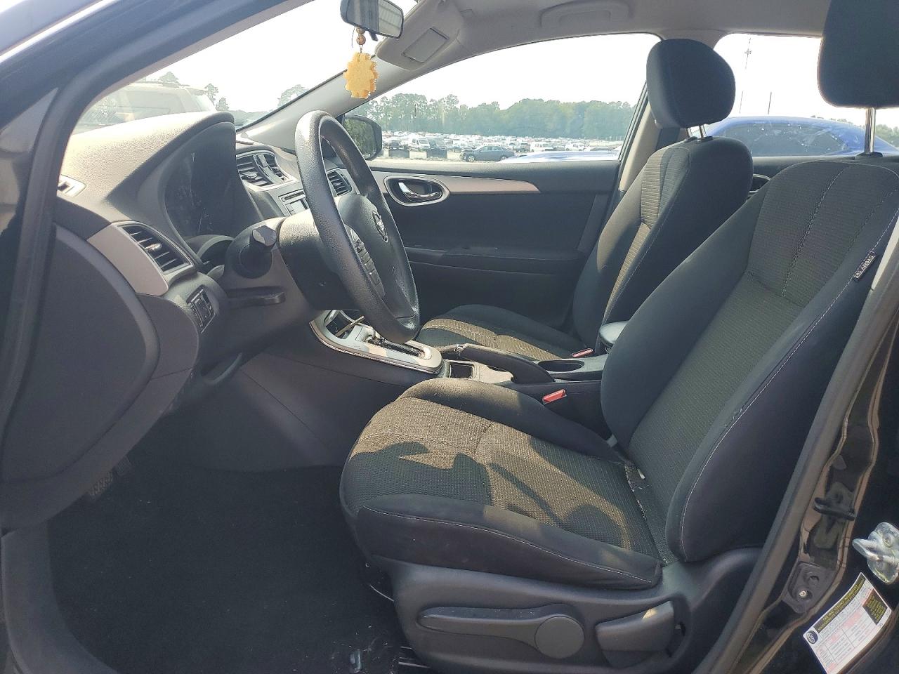 2015 NISSAN SENTRA