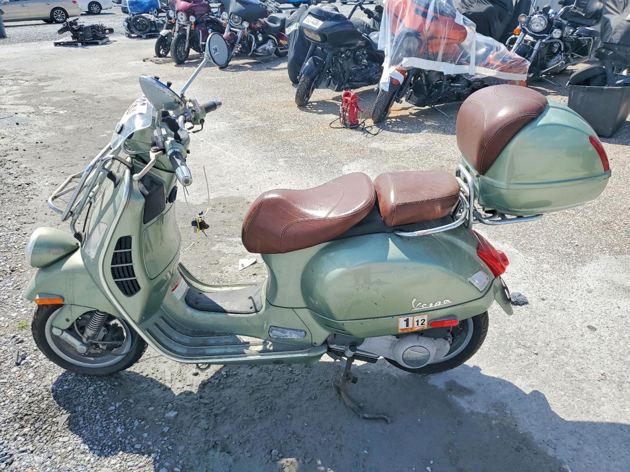 2007 VESPA SCOOTER