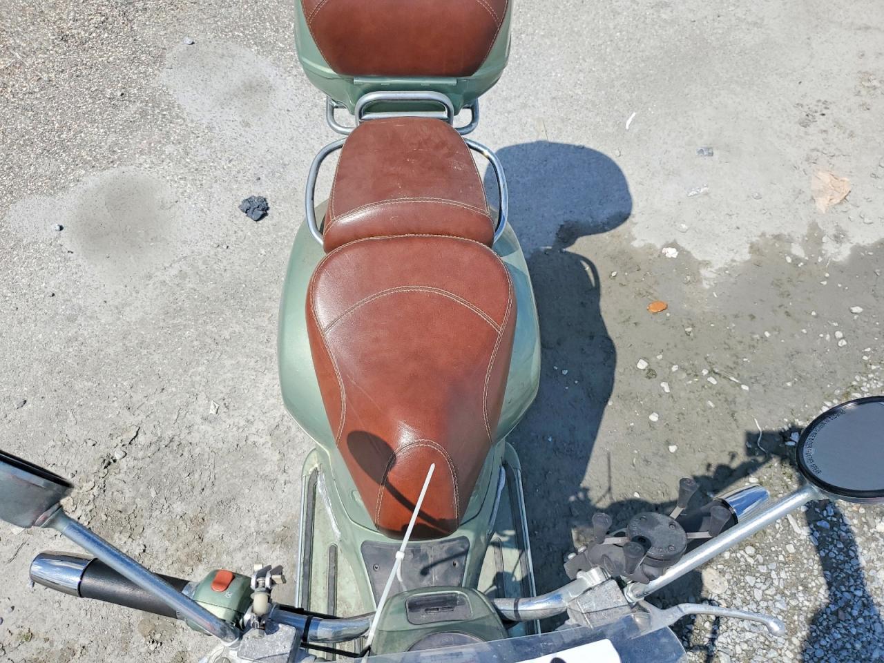 2007 VESPA SCOOTER