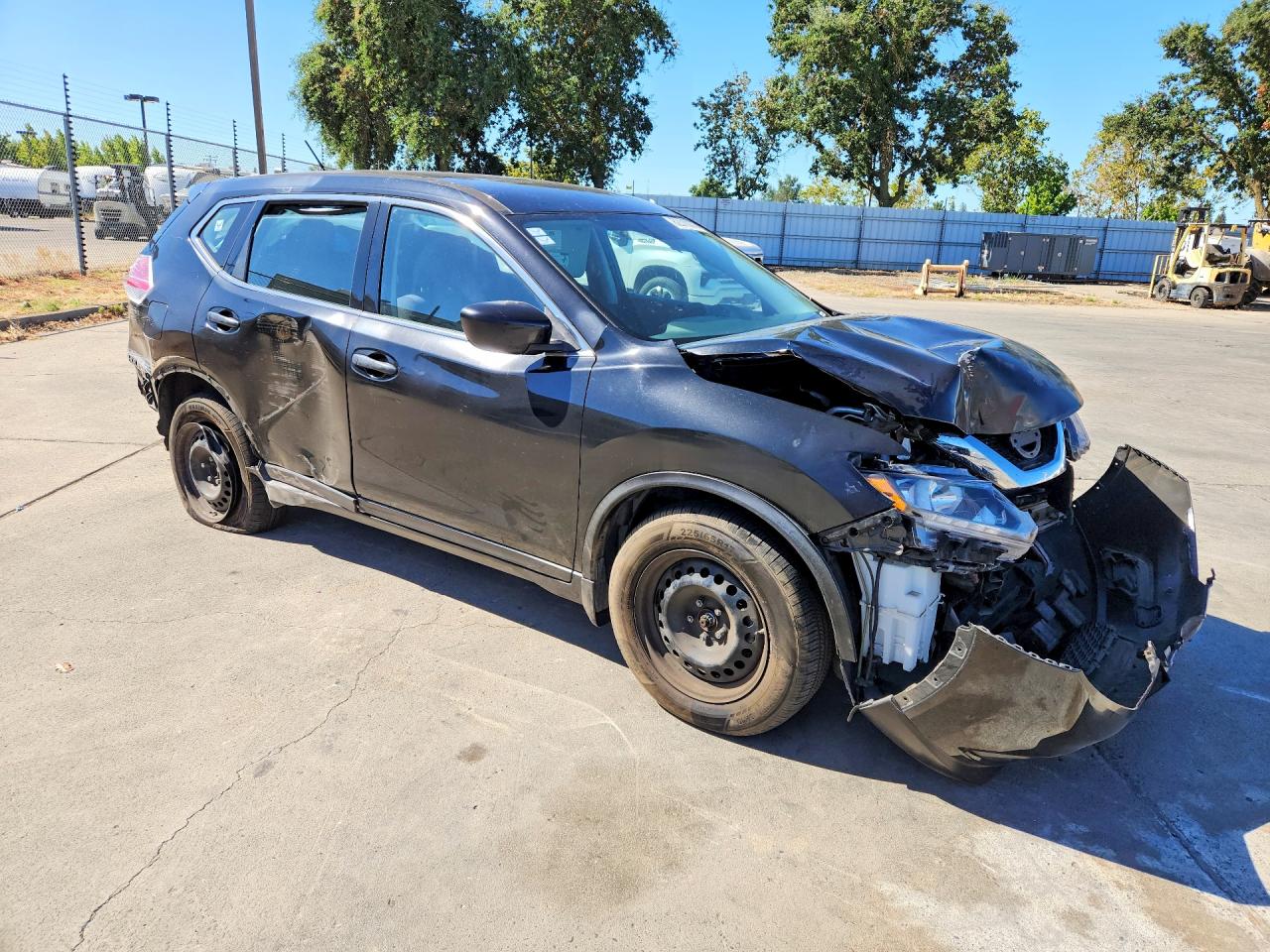 2016 NISSAN ROGUE