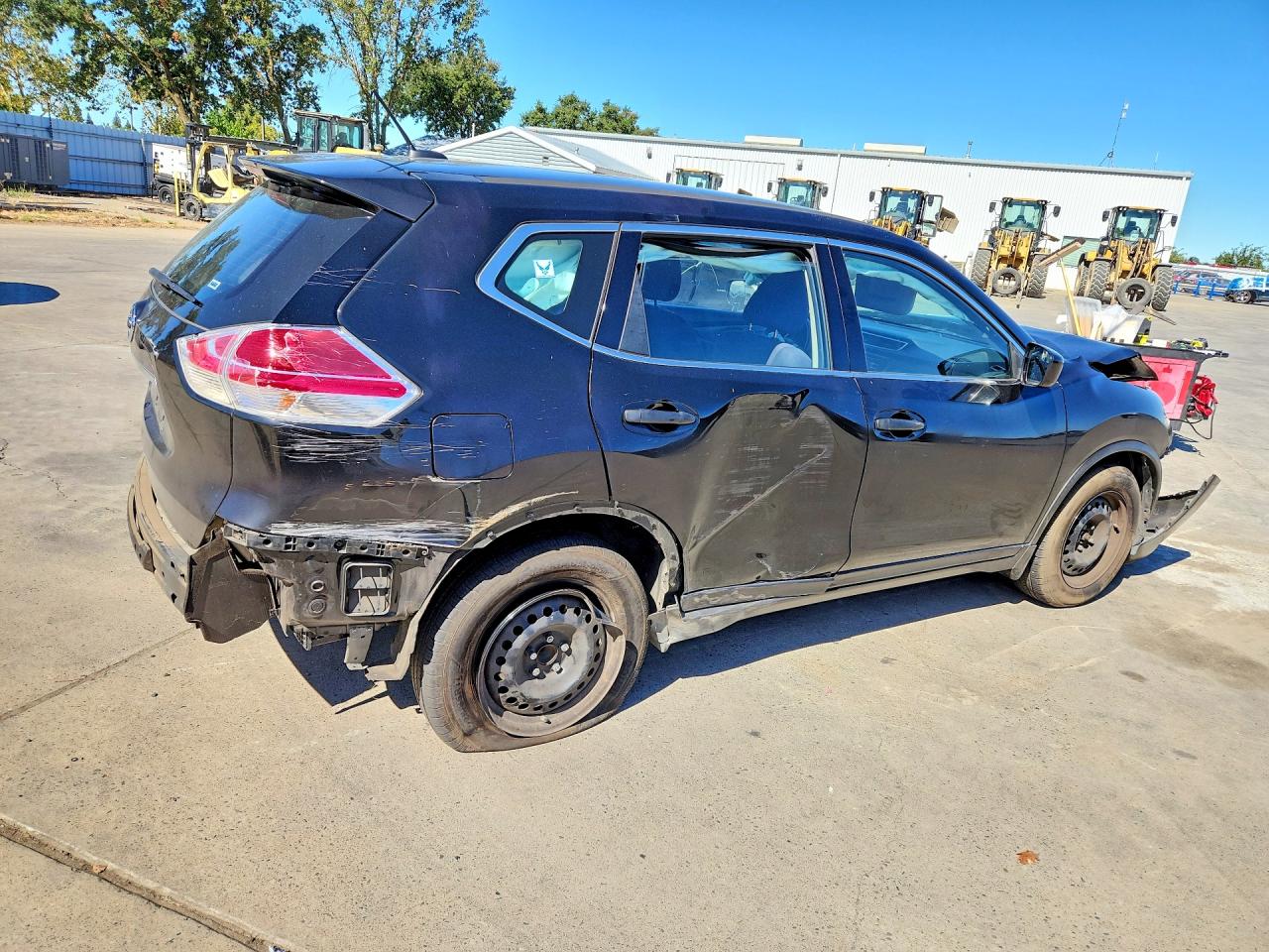 2016 NISSAN ROGUE