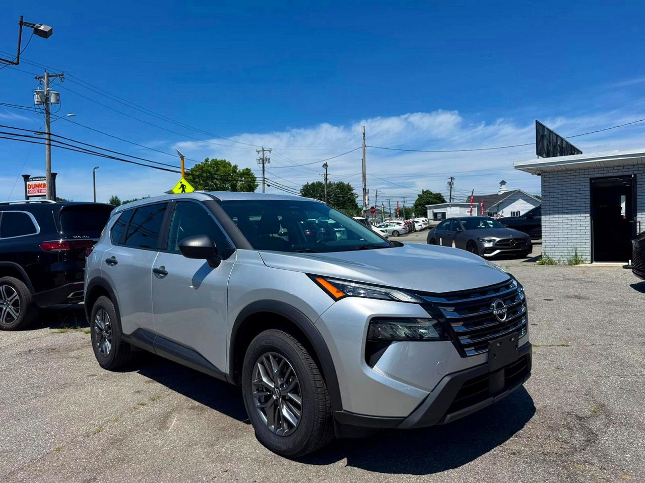 2025 NISSAN ROGUE