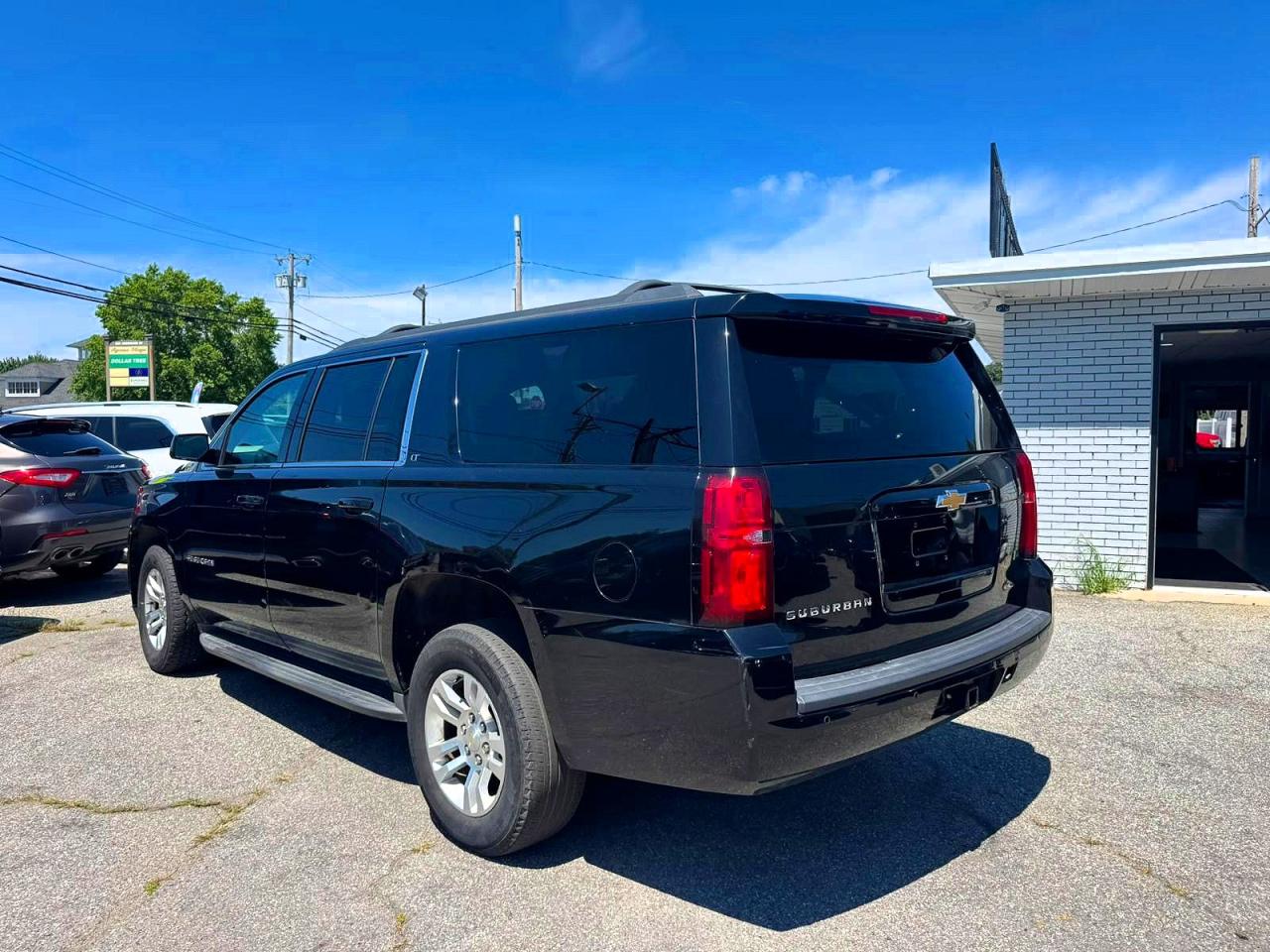 2017 CHEVROLET SUBURBAN