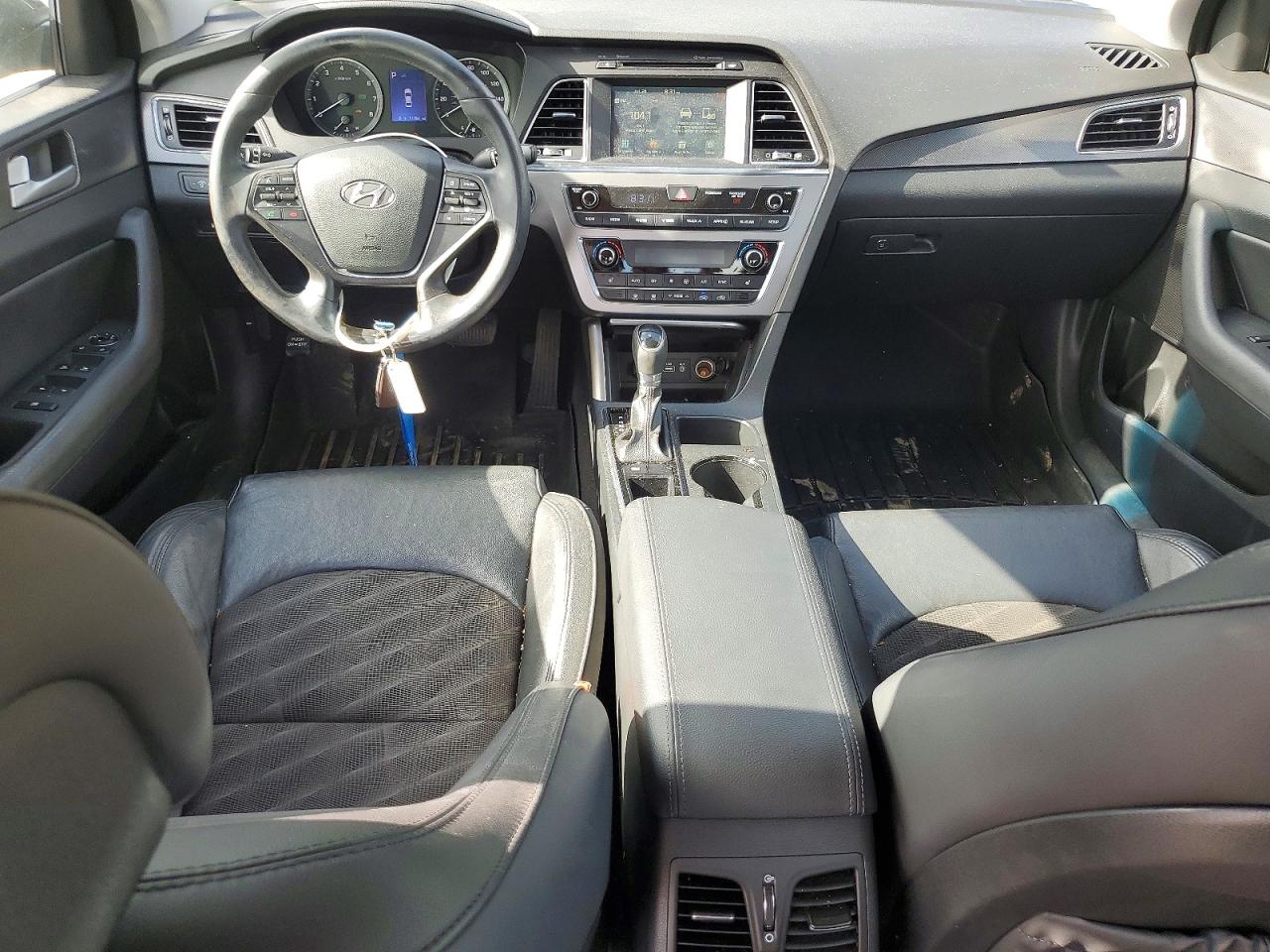 2016 HYUNDAI SONATA