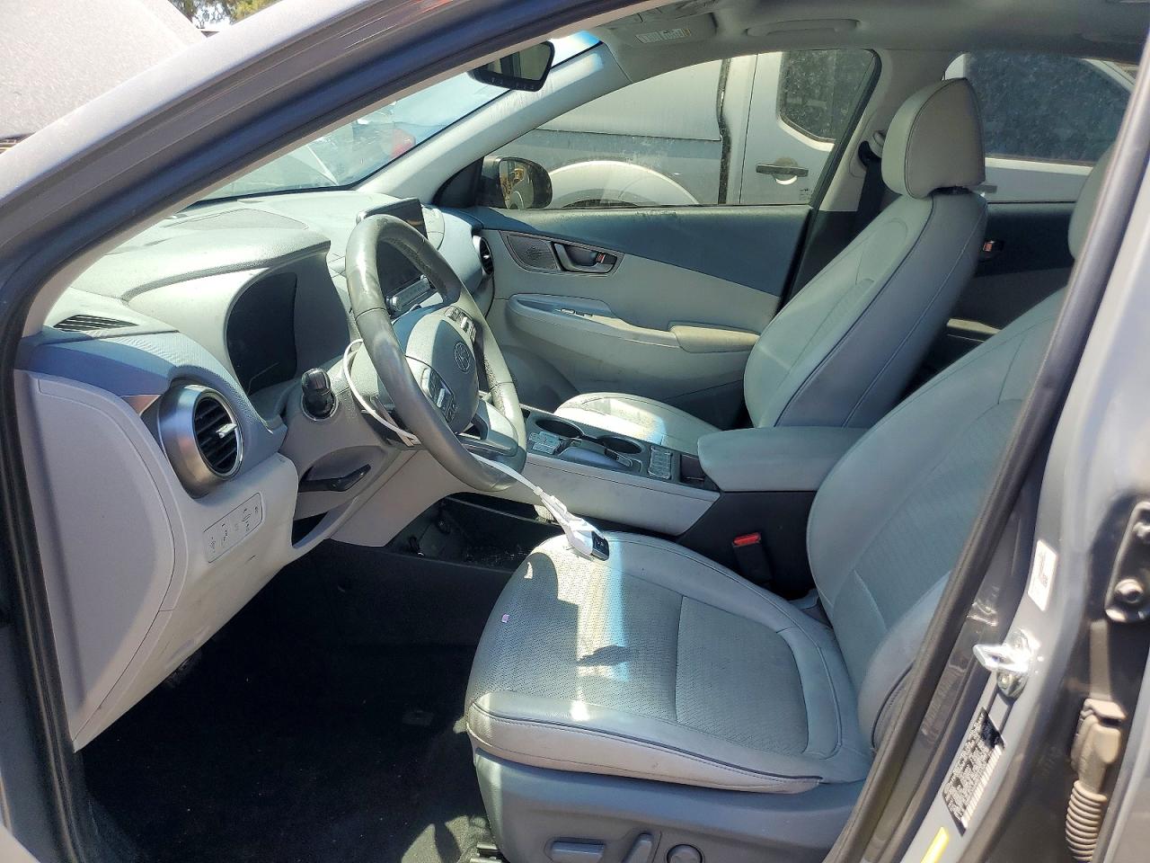 2021 HYUNDAI KONA