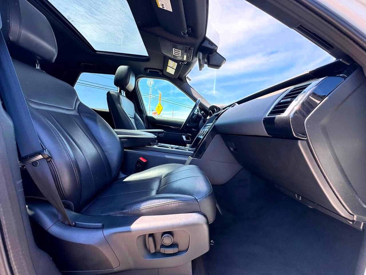 2020 LAND ROVER DISCOVERY