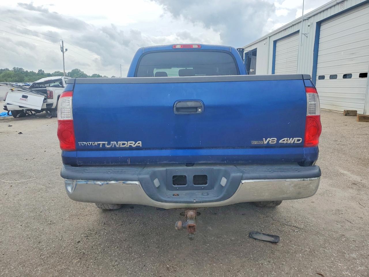 2005 TOYOTA TUNDRA