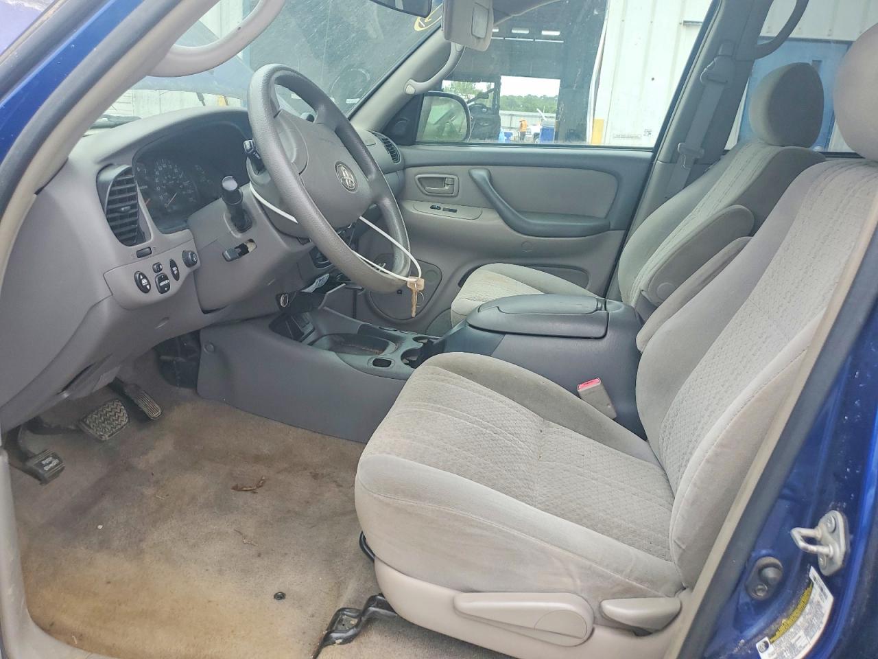 2005 TOYOTA TUNDRA