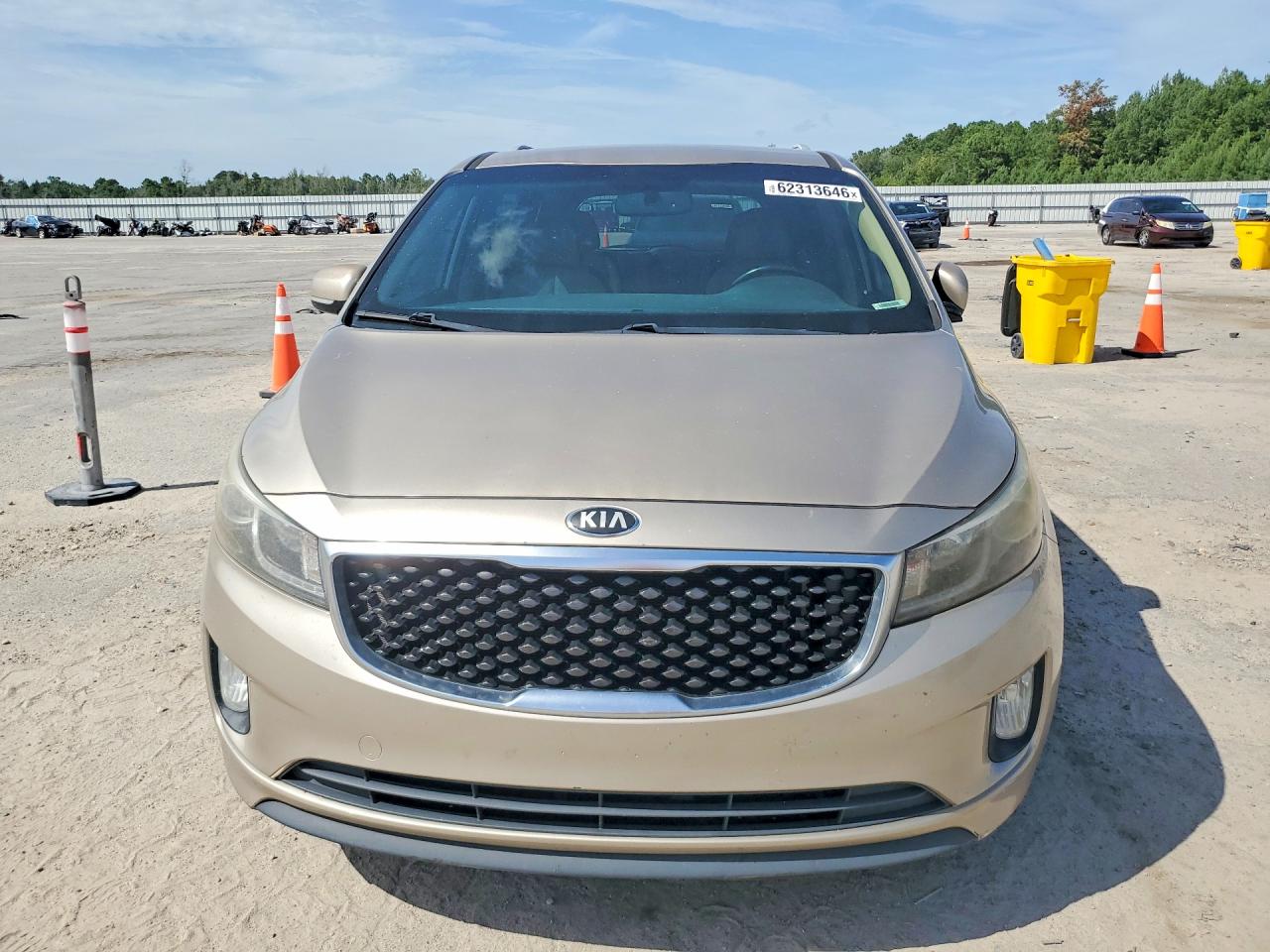 2015 KIA SEDONA