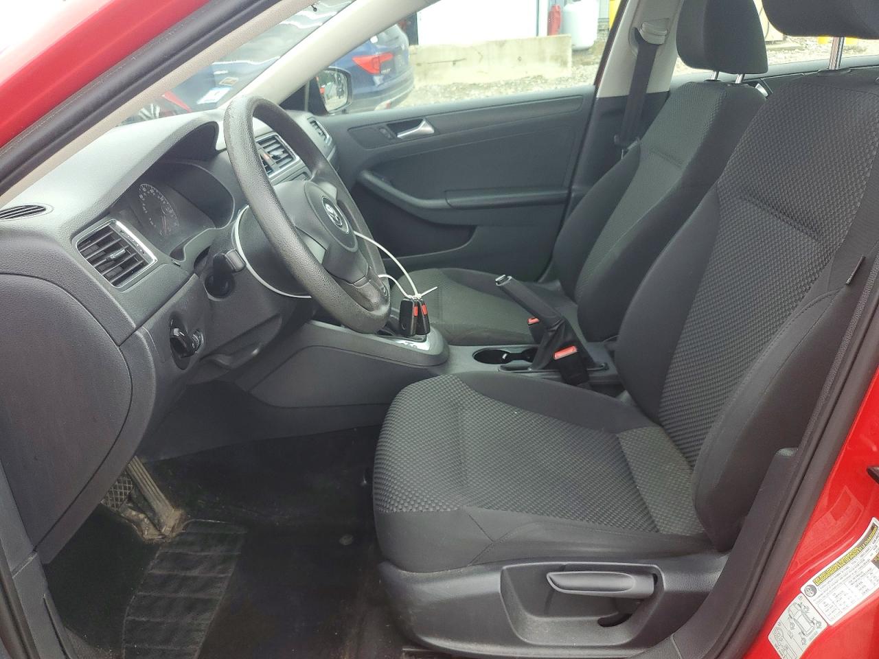 2013 VOLKSWAGEN JETTA