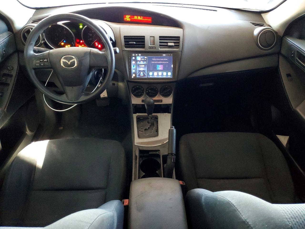 2011 MAZDA 3