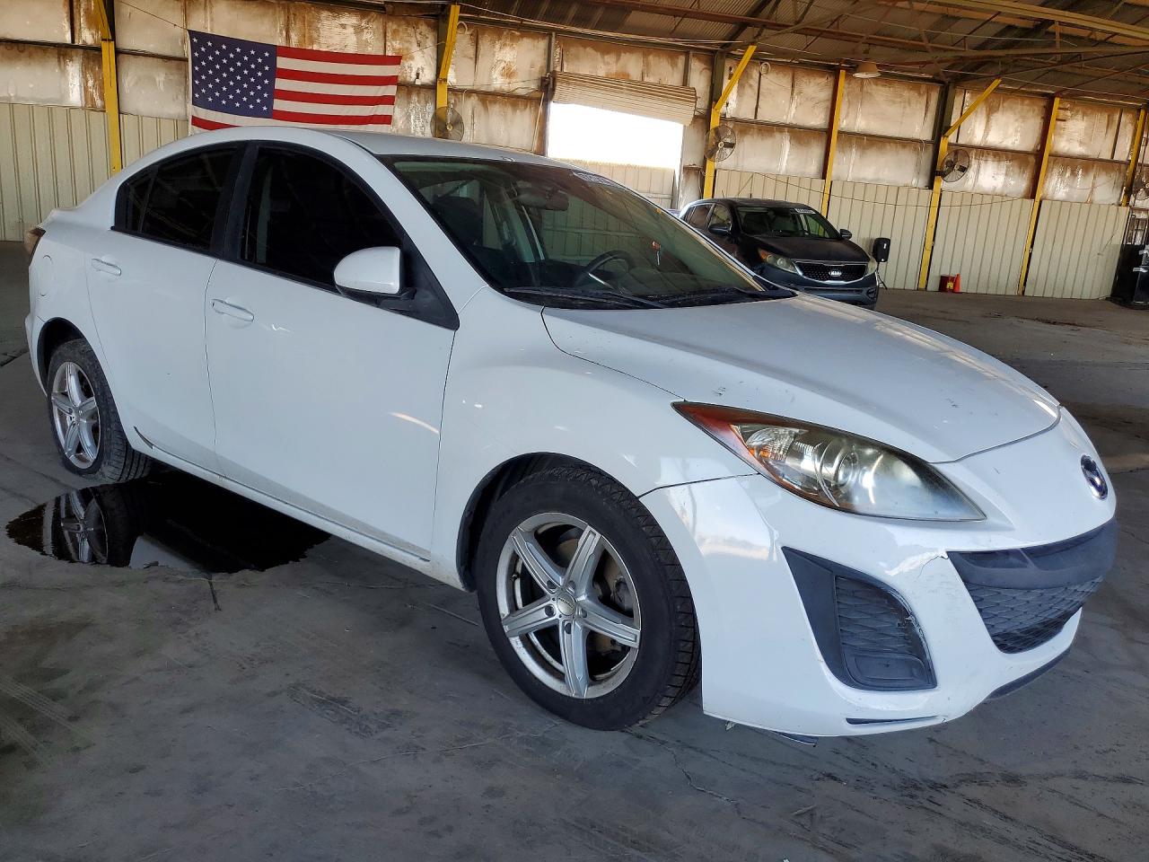 2011 MAZDA 3