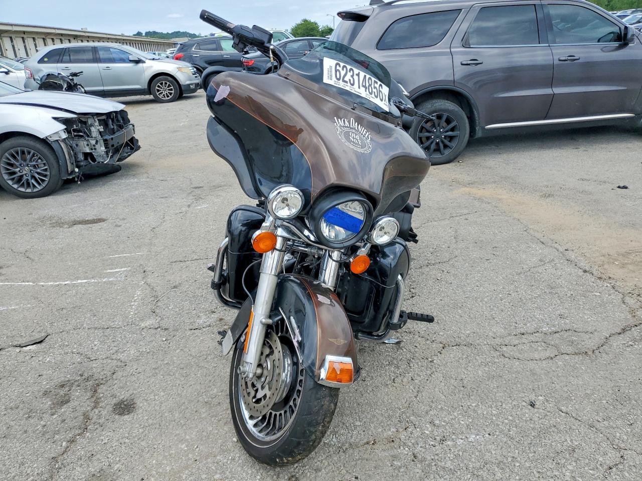 2013 HARLEY-DAVIDSON FL