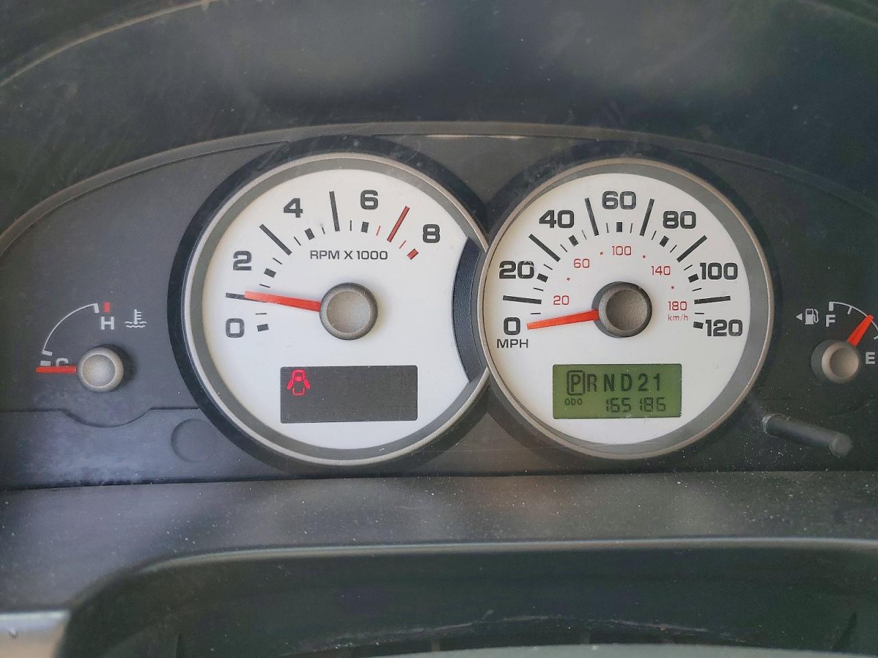2005 FORD ESCAPE