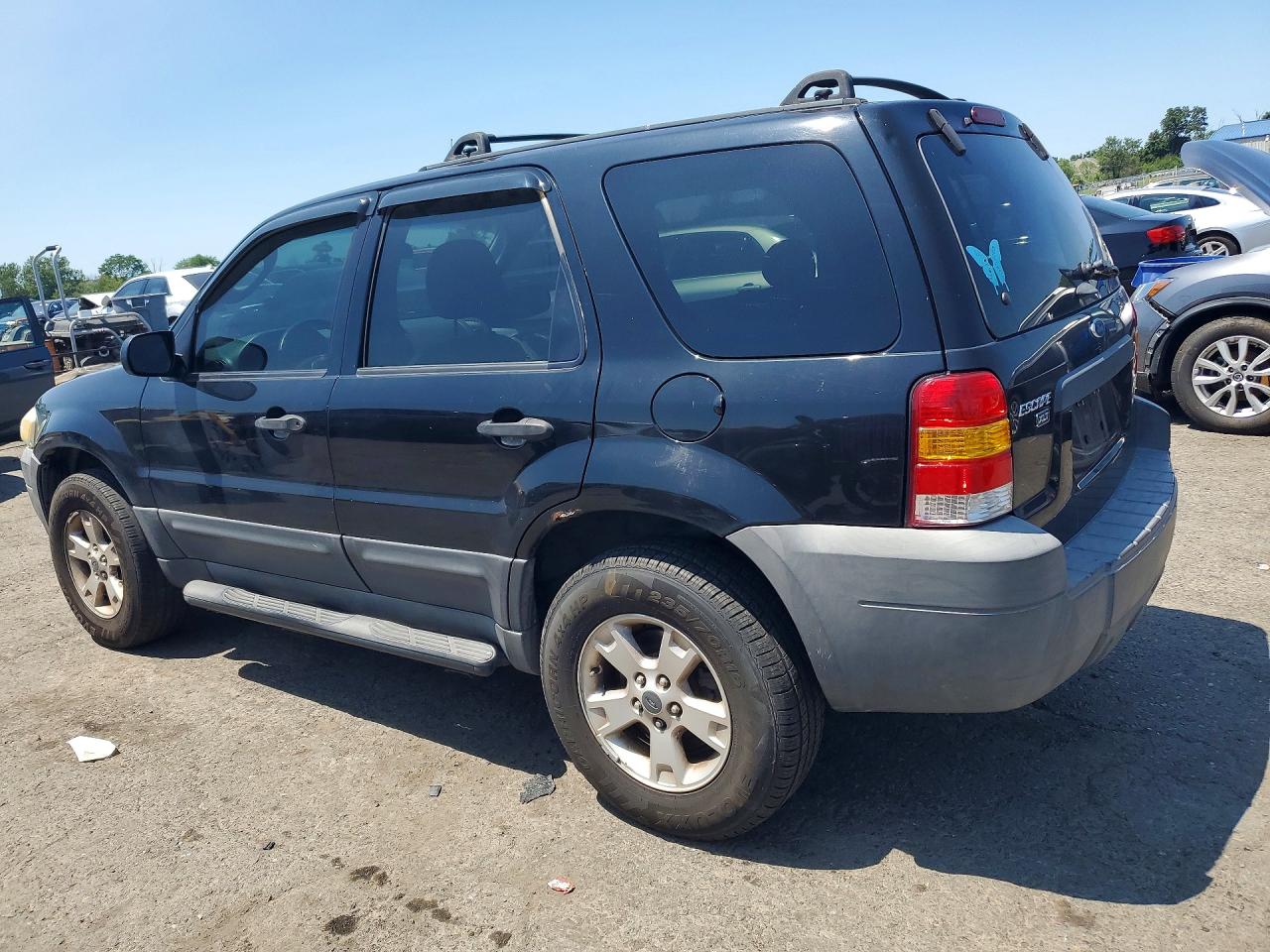2005 FORD ESCAPE