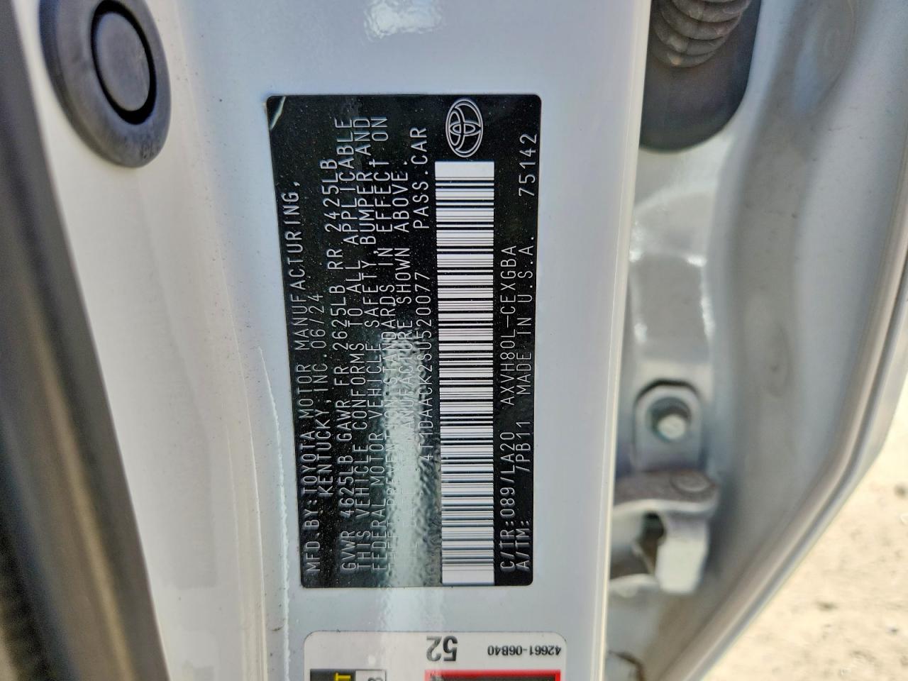 2025 TOYOTA CAMRY