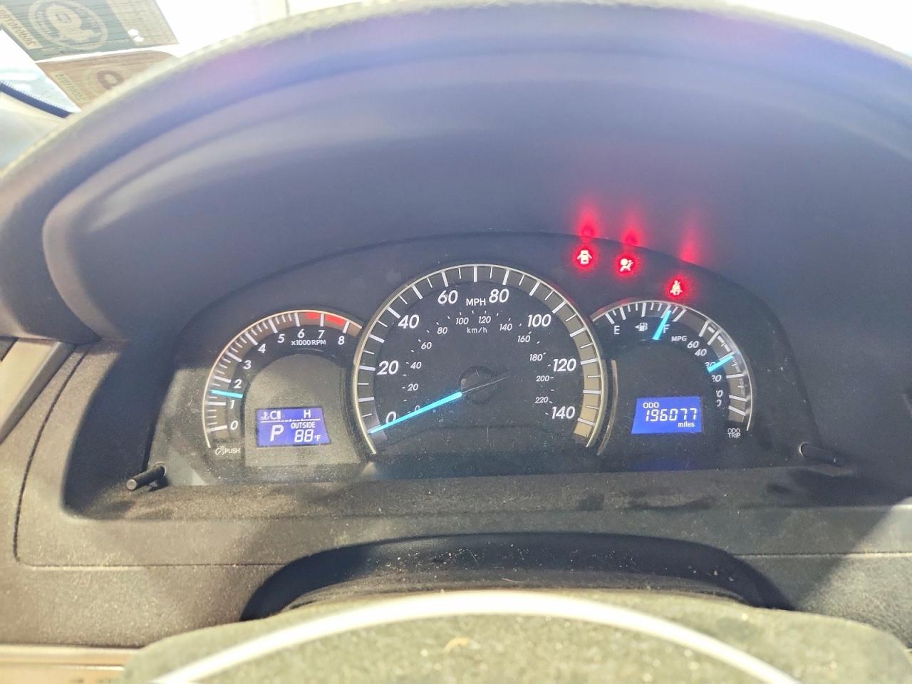 2012 TOYOTA CAMRY