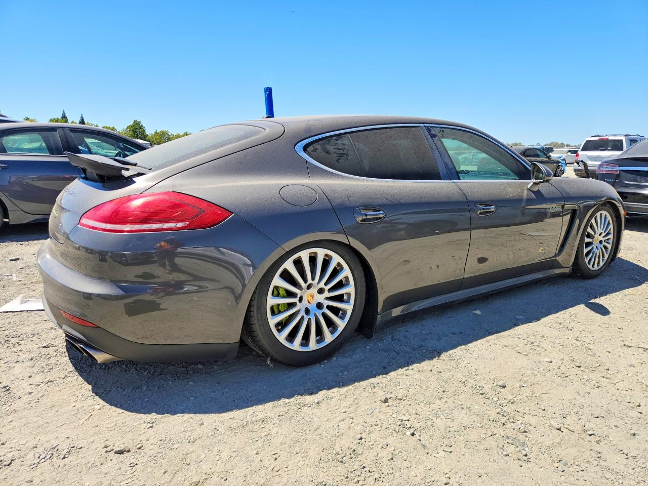 2015 PORSCHE PANAMERA