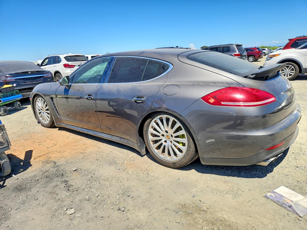 2015 PORSCHE PANAMERA