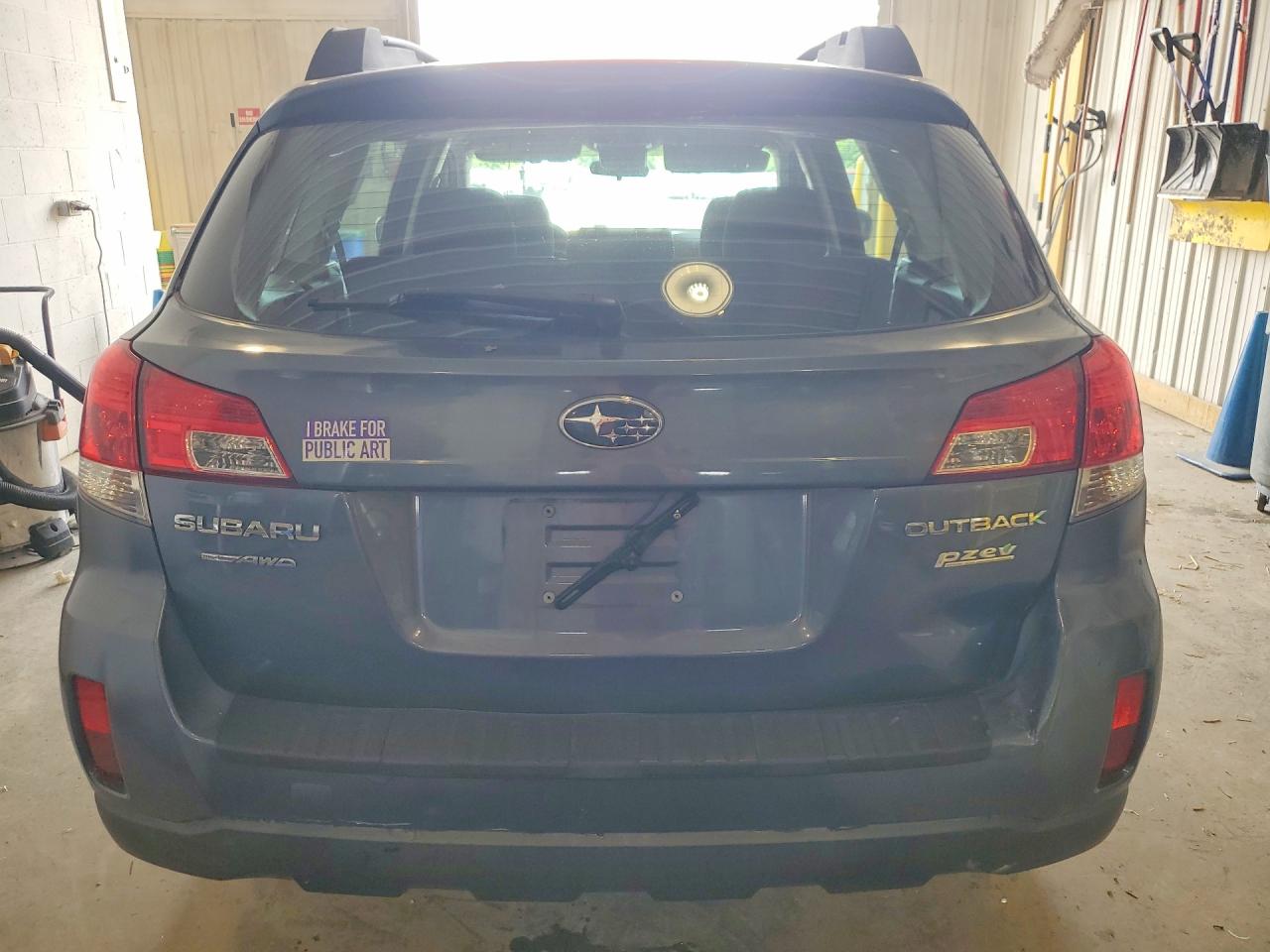 2013 SUBARU OUTBACK