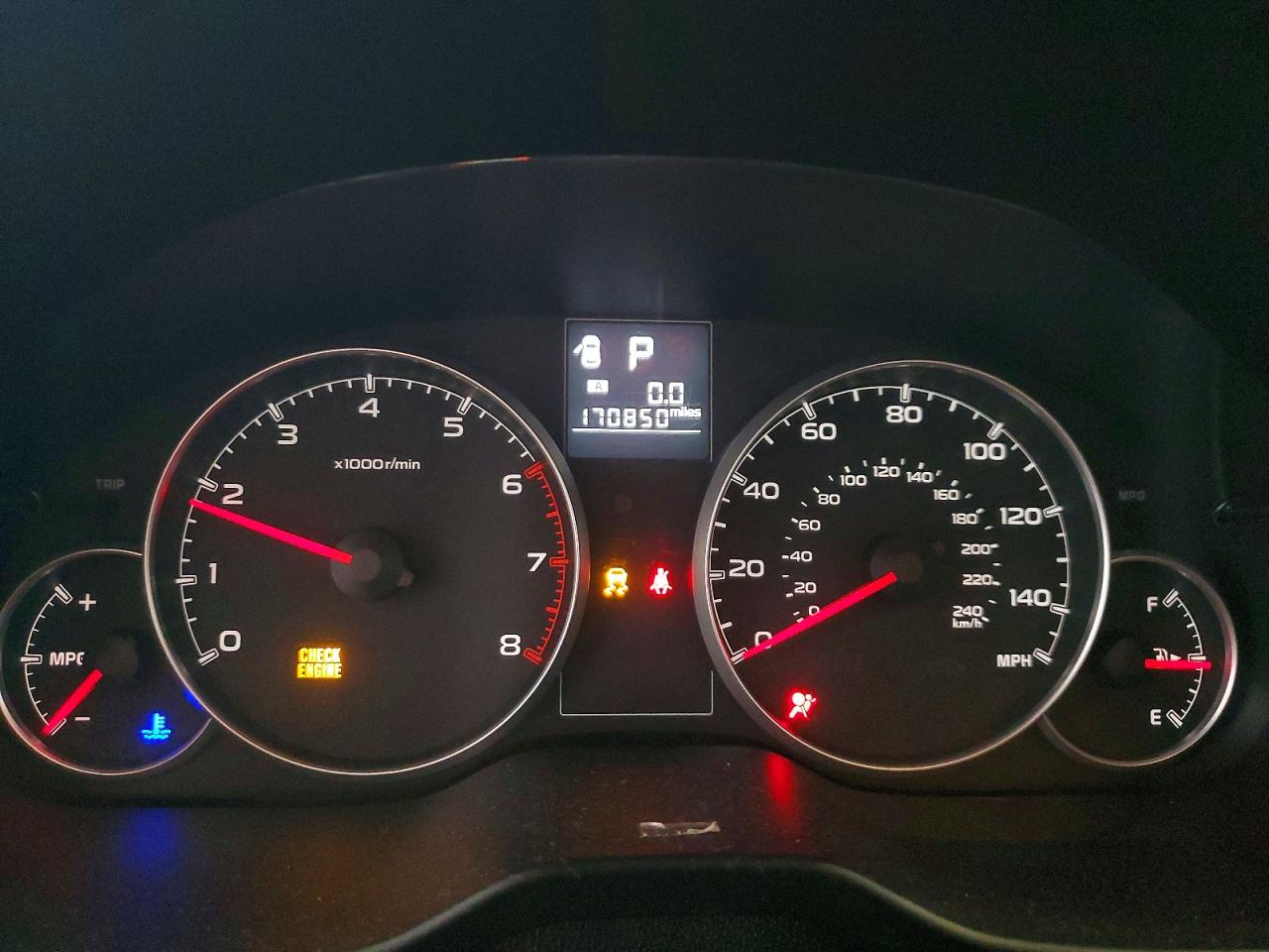 2013 SUBARU OUTBACK