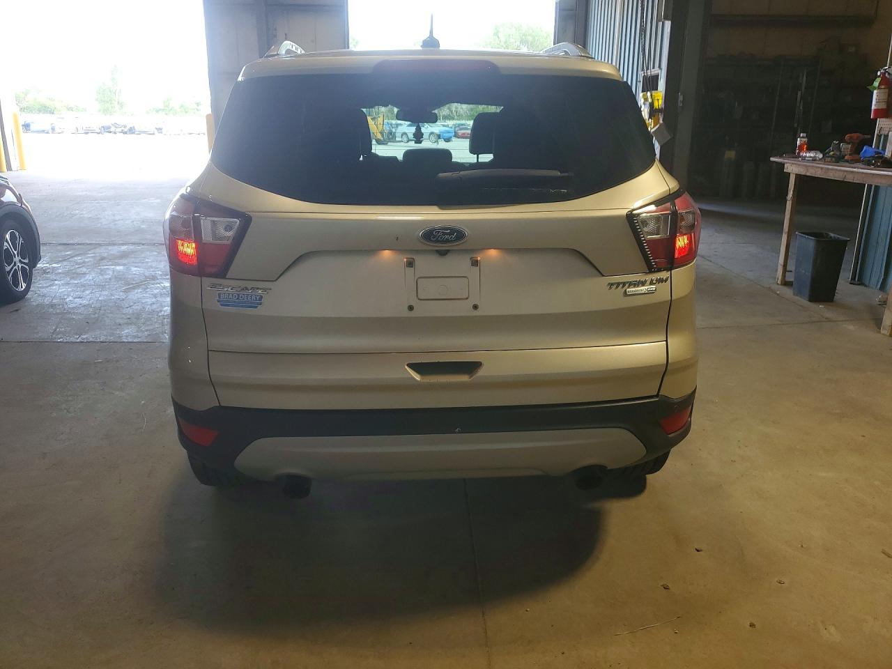 2017 FORD ESCAPE