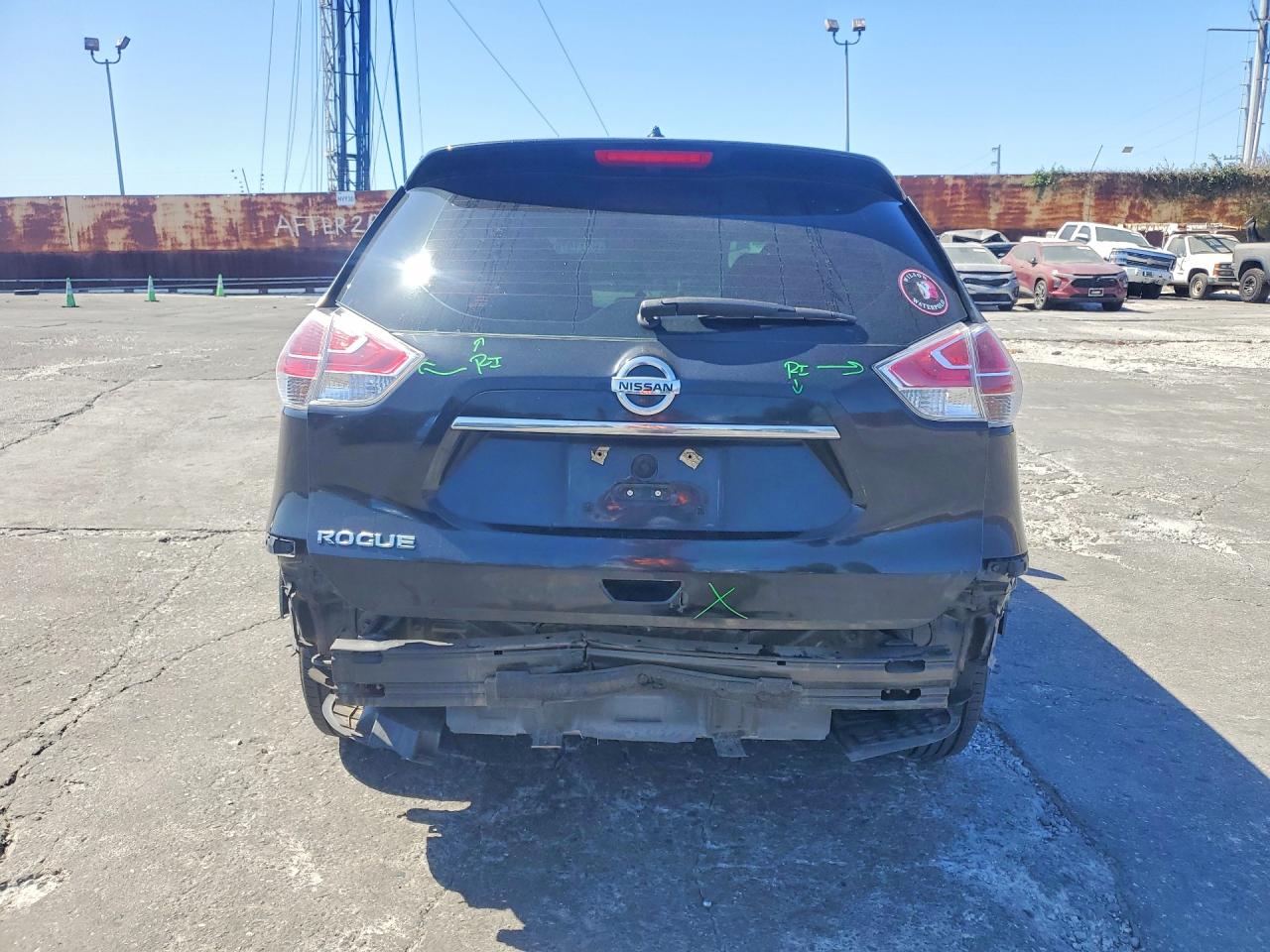 2016 NISSAN ROGUE