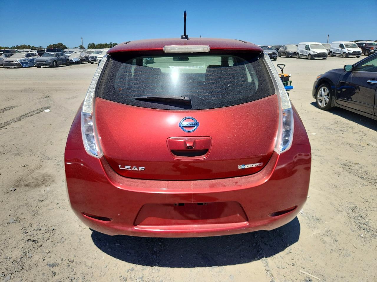 2013 NISSAN LEAF