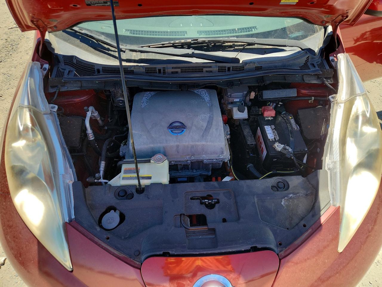 2013 NISSAN LEAF